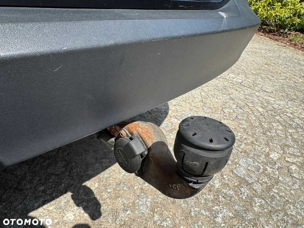 Volkswagen Tiguan 2.0 TDI DPF BlueMotion Technology Trend & Fun - 8
