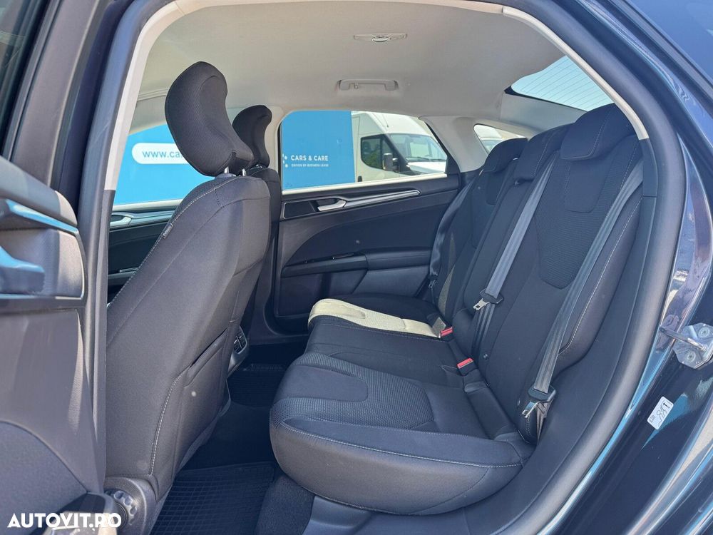 Ford Mondeo 2.0 HEV Titanium - 9