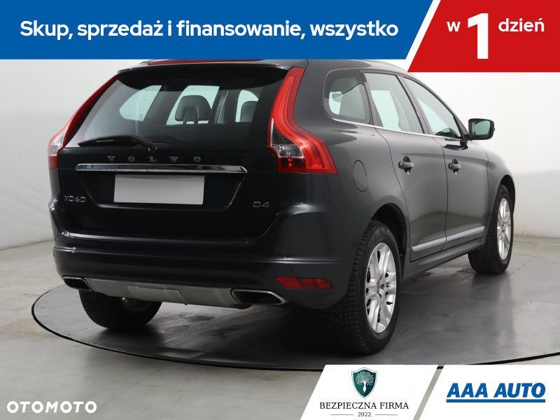 Volvo XC 60 - 6