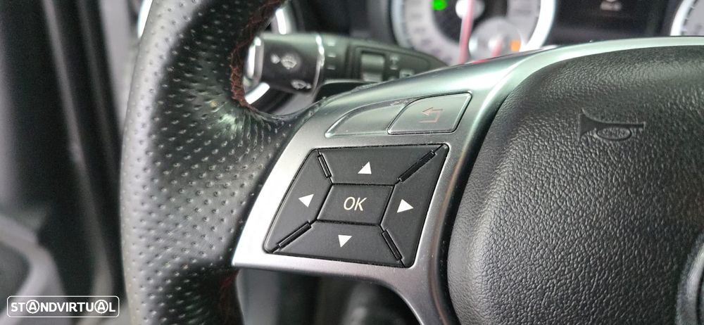 Mercedes-Benz A 180 d 7G-DCT AMG Line - 30