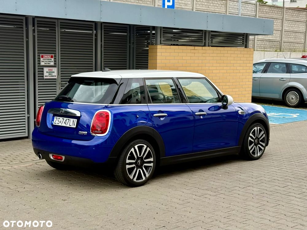 MINI Cooper Standard - 5