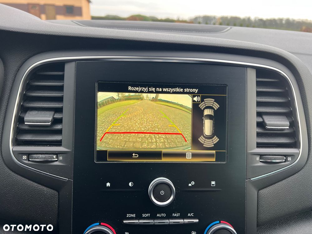 Renault Megane 1.3 TCe FAP Limited - 23