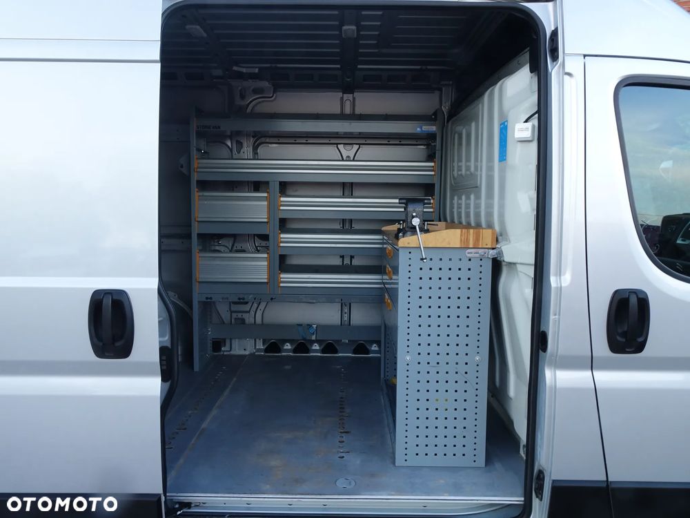 Peugeot Boxer 3-osobowy L2H2 RAMPA ZAŁADOWCZA | ZABUDOWA WARSZTATOWA - 14