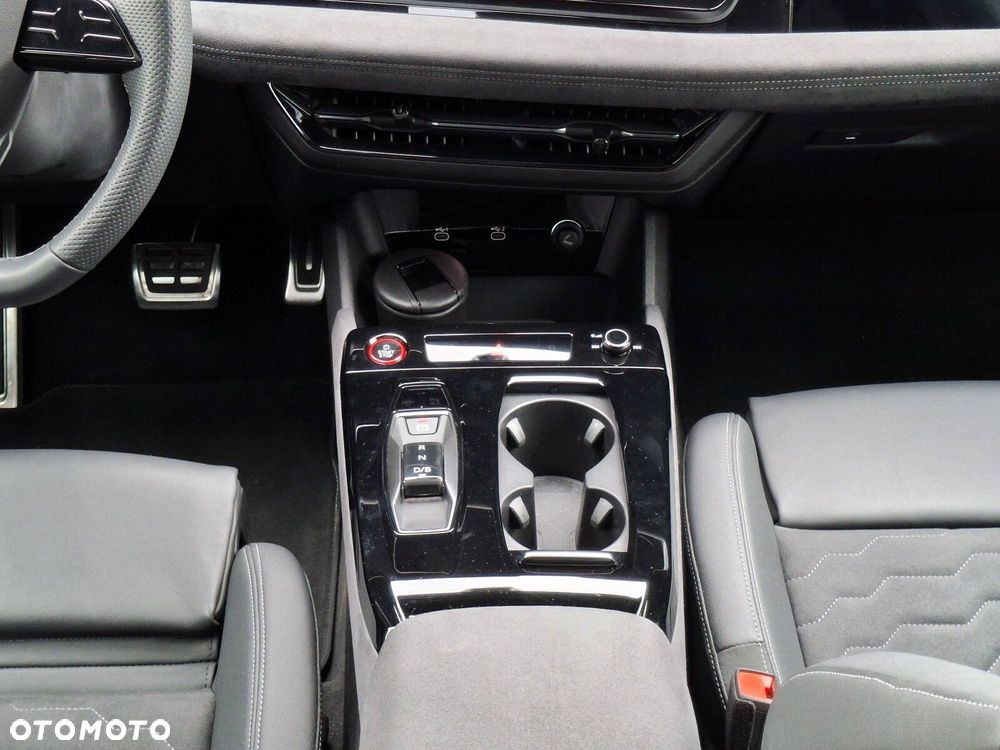 Audi A6 Avant e-tron - 18