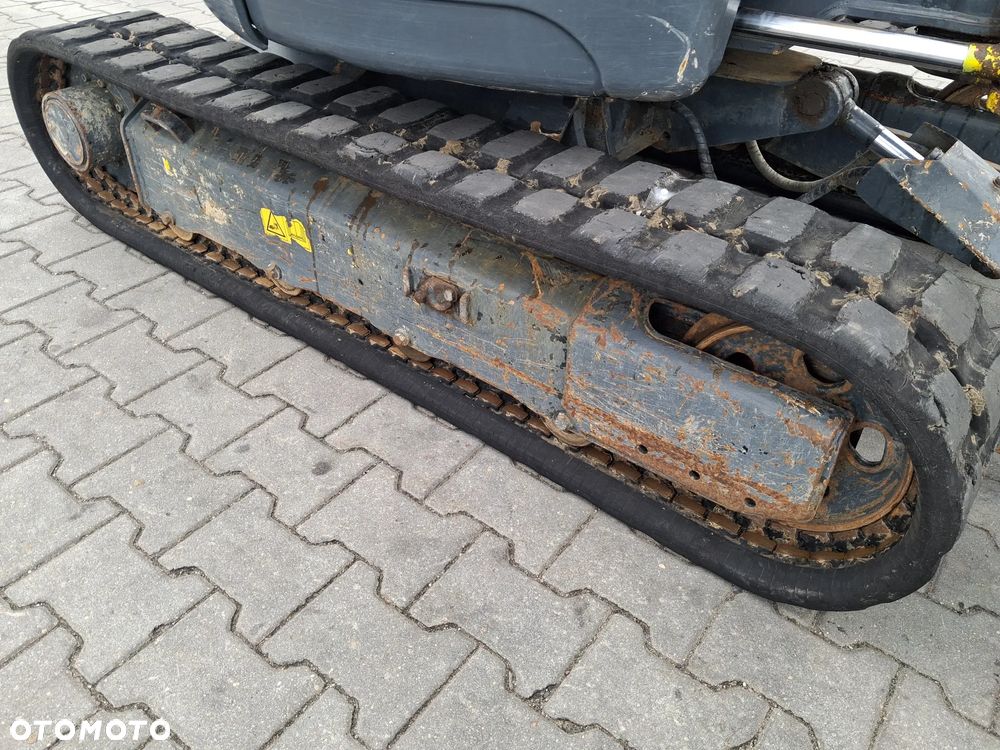 Yanmar ViO 20-4 - 9
