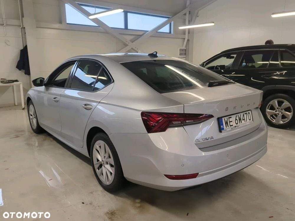 Skoda Octavia 1.5 TSI ACT Ambition - 4