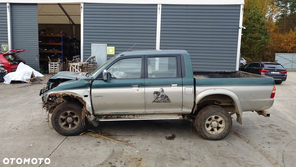 Mitsubishi L200 98R 2.5 105 KM NA CZĘŚCI - 2