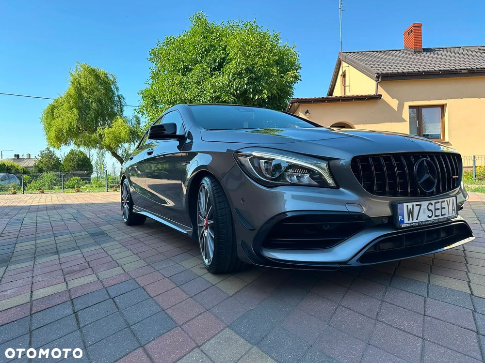 Mercedes-Benz CLA - 2