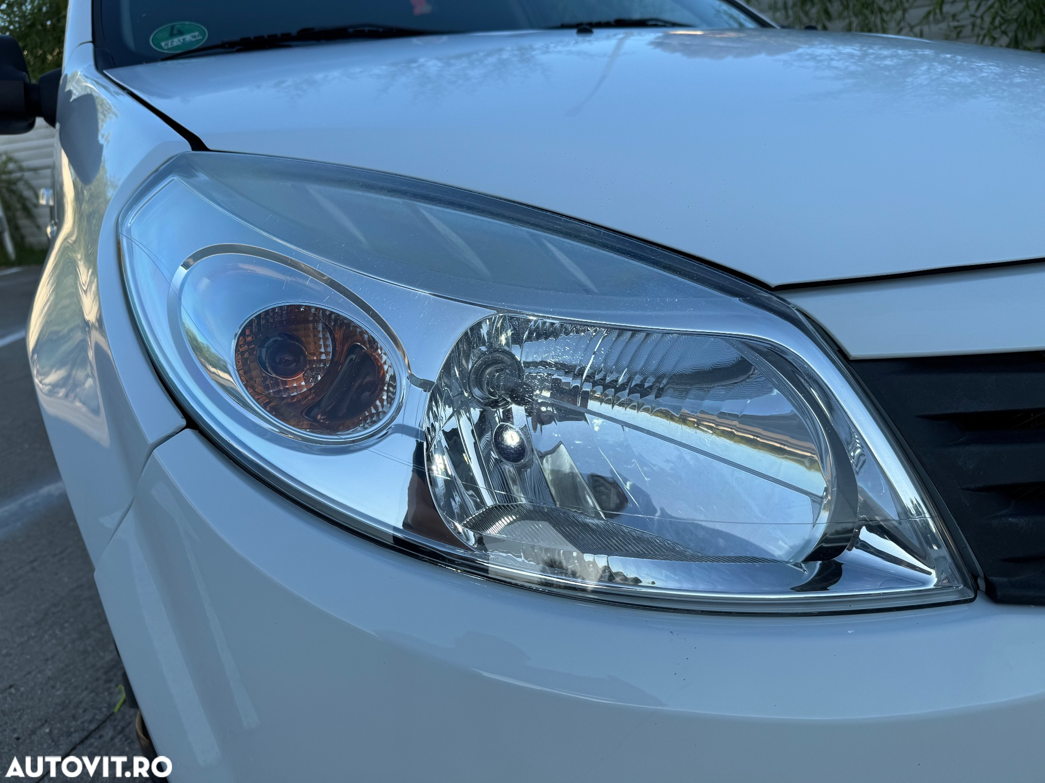 Dacia Sandero 1.2 16V 75 Celebration - 29