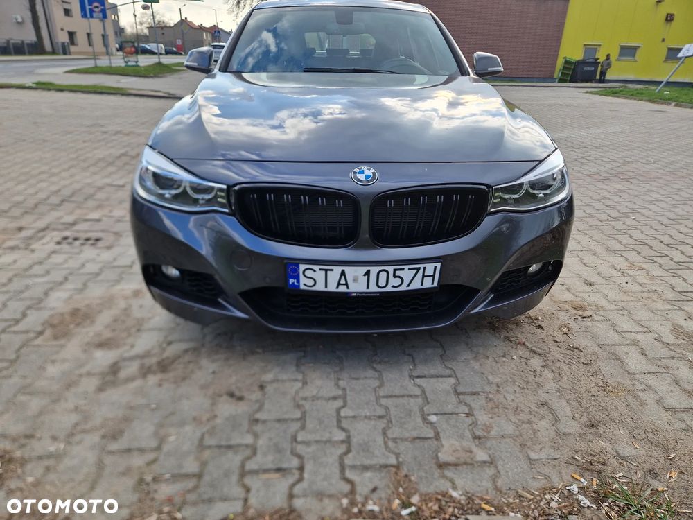 BMW 3GT 335i xDrive M Sport - 3