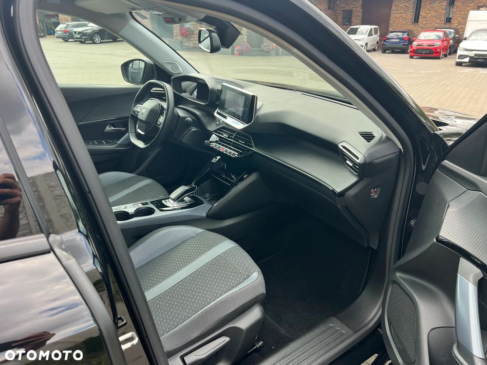 Peugeot 2008 136 Allure - 13
