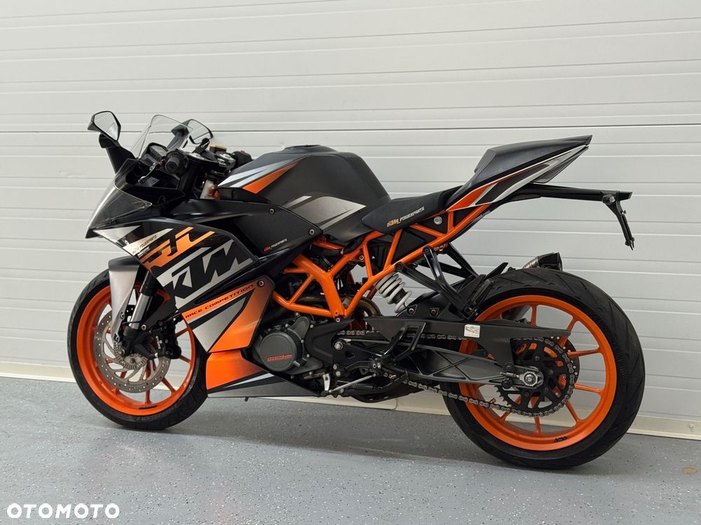 KTM RC 125 - 16