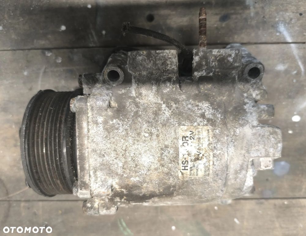 pompa kompresor klimatyzacji honda CRV2 2,0 - 3