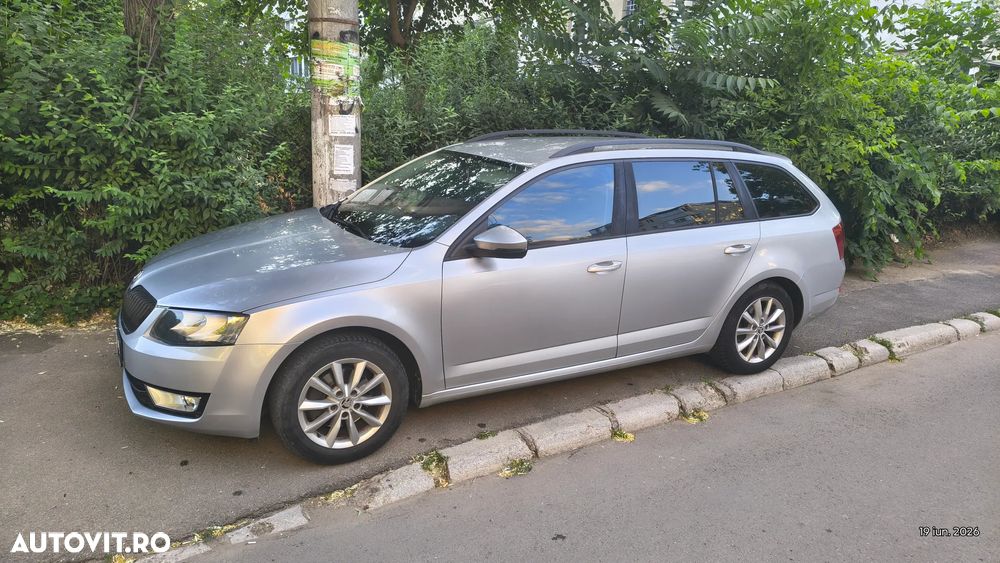 Skoda Octavia 1.6 TDI 4X4 Ambition - 4