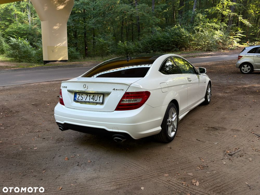 Mercedes-Benz Klasa C 350 CGI BlueEff - 4