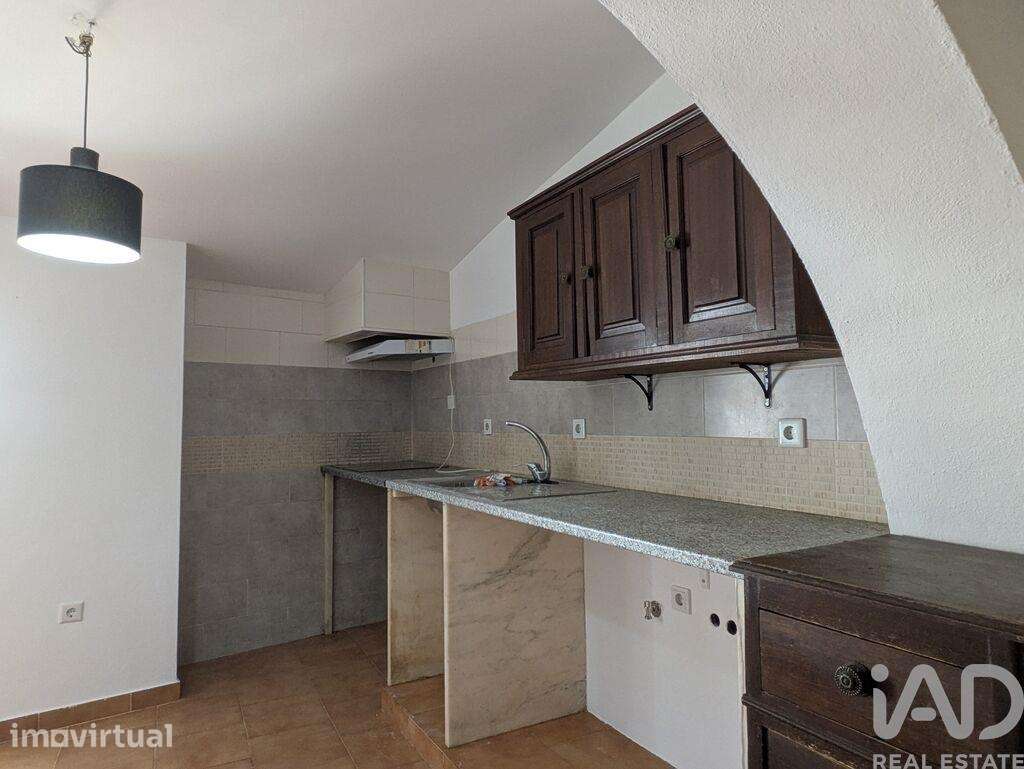 Andar de moradia T2 em Estremoz de 74 m2 - Grande imagem: 4/14