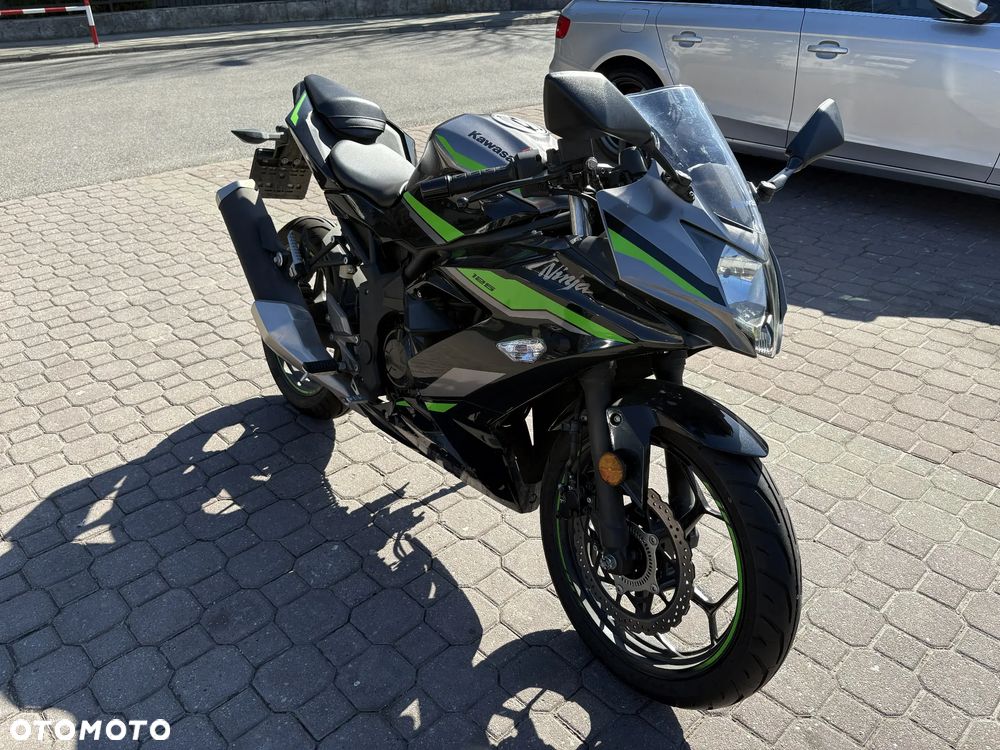 Kawasaki Ninja - 3
