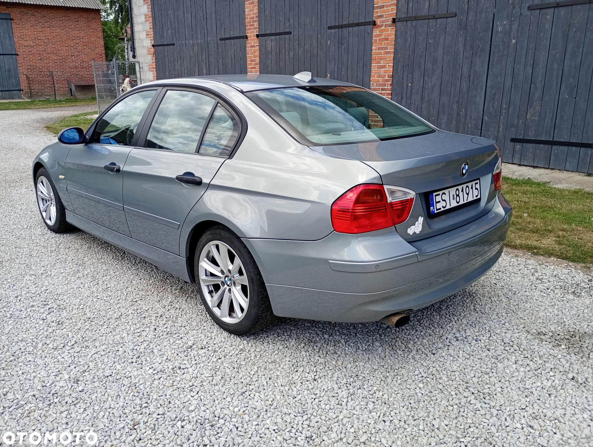 BMW Seria 3 318i - 10