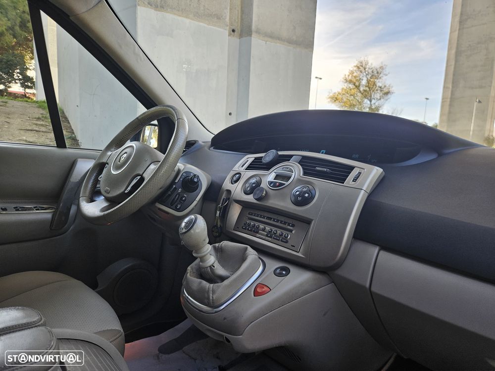 Renault Grand Scénic 1.5 dCi Pack Clim 7L. - 4