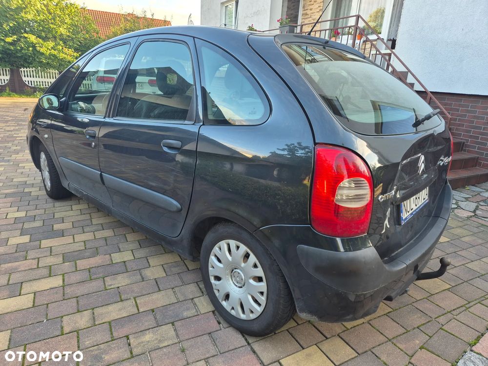 Citroën Xsara Picasso 1.6i Confort - 4