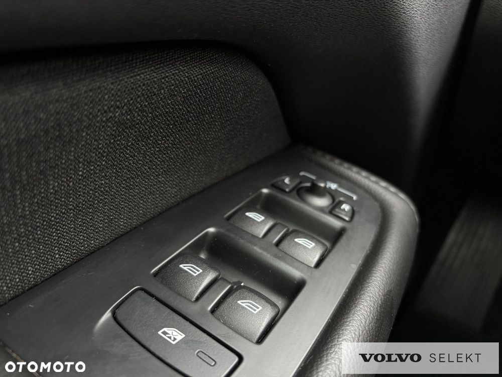 Volvo XC 60 - 18