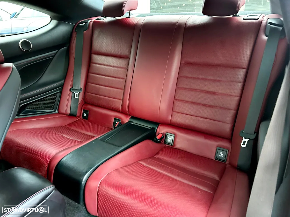 Lexus RC 300h Luxury - 25