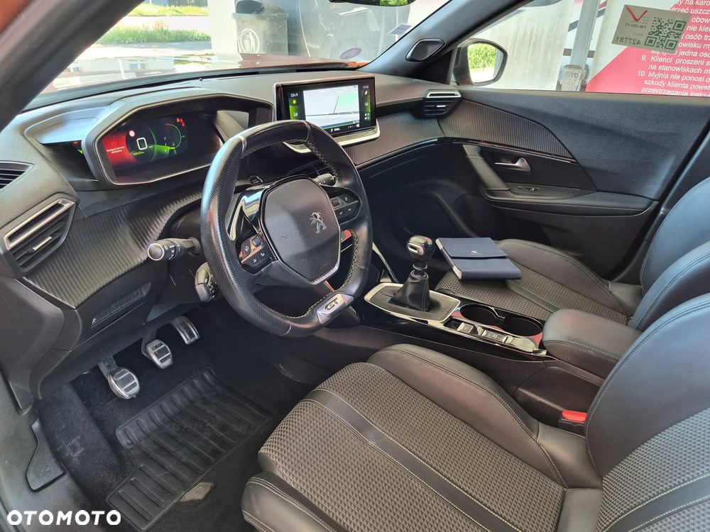 Peugeot 2008 - 17