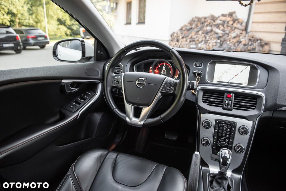 Volvo V40 D2 Geartronic Kinetic - 29