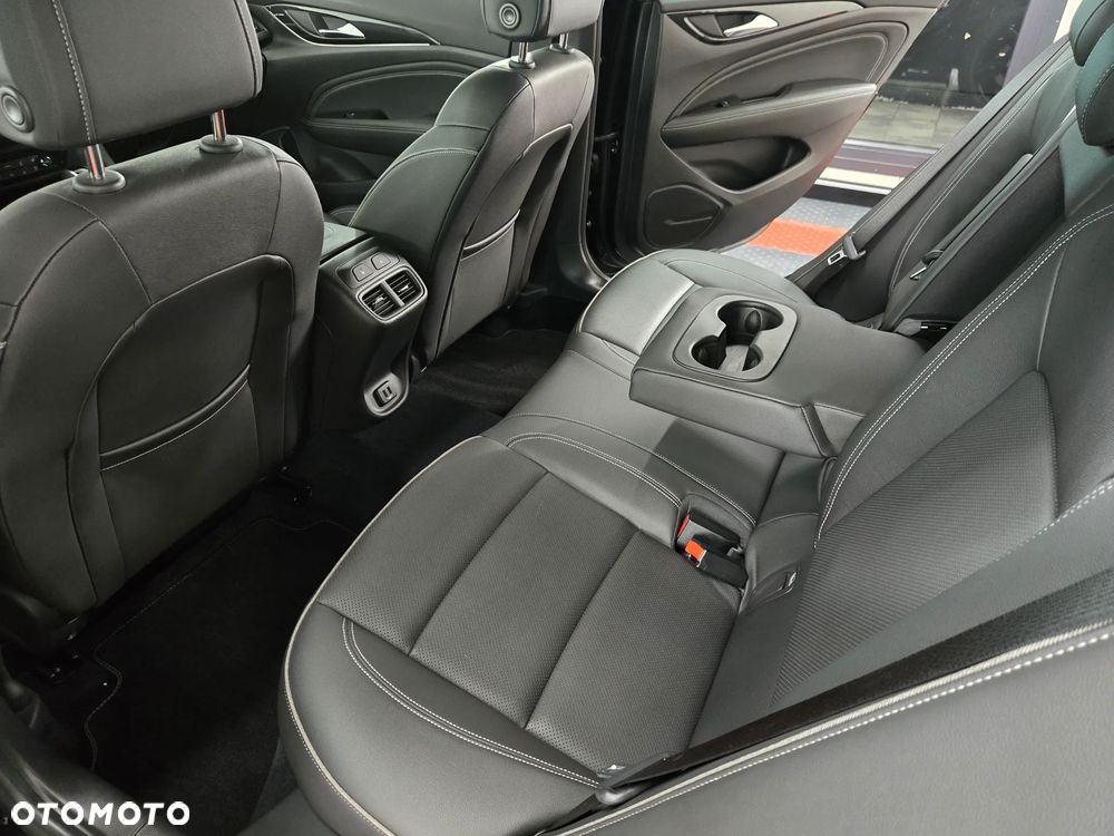 Opel Insignia 2.0 Direct Inj Trb 4x4 Ultimate Exclusive - 22