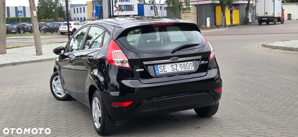 Ford Fiesta 1.0 EcoBoost STart-Stop Titanium - 8