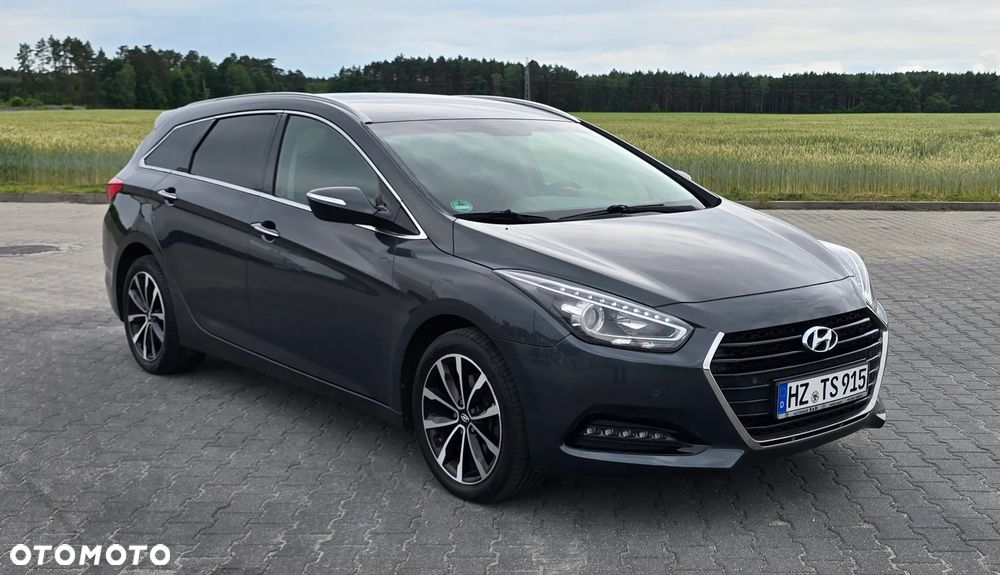 Hyundai i40 1.7 CRDi Premium DCT - 3