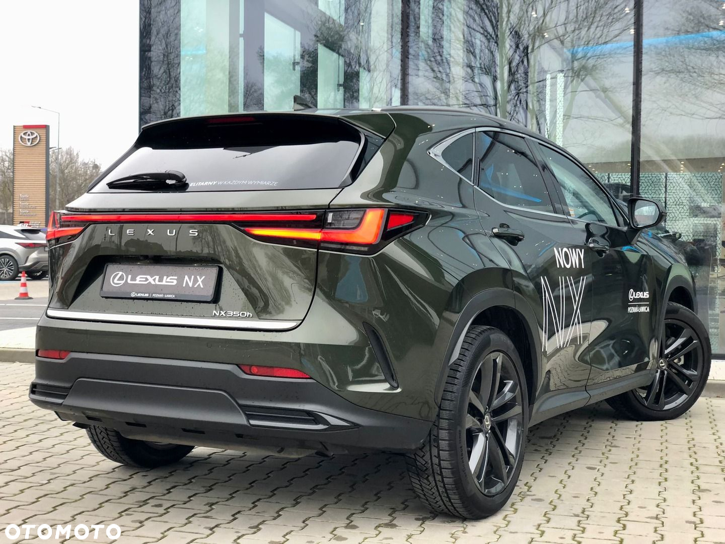 Lexus NX - 12
