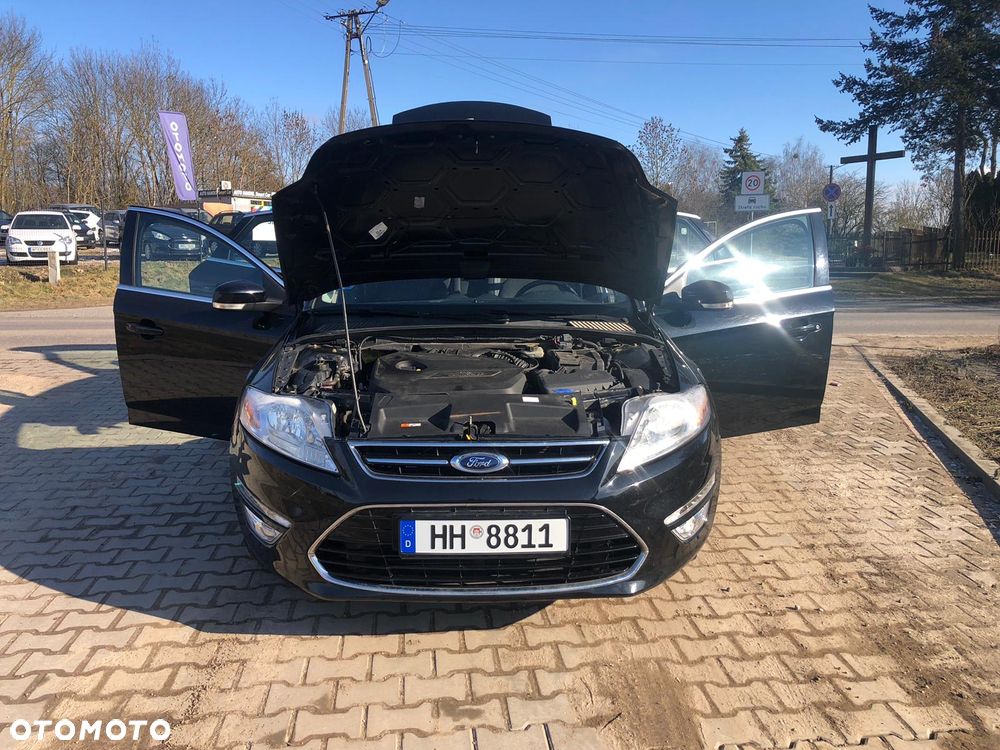 Ford Mondeo 1.6 T Ghia - 14