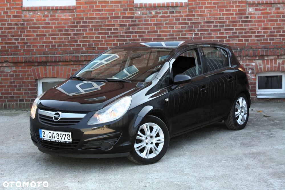 Opel Corsa 1.2 16V Selection 110 Jahre - 1