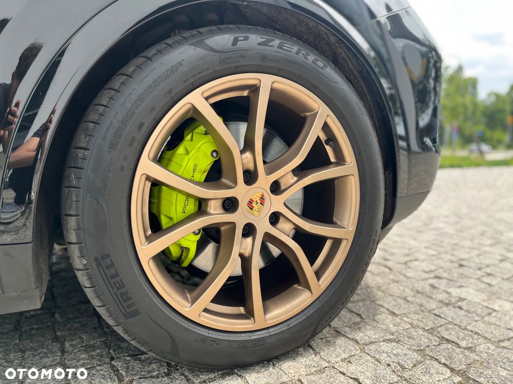 Porsche Cayenne E-Hybrid - 28