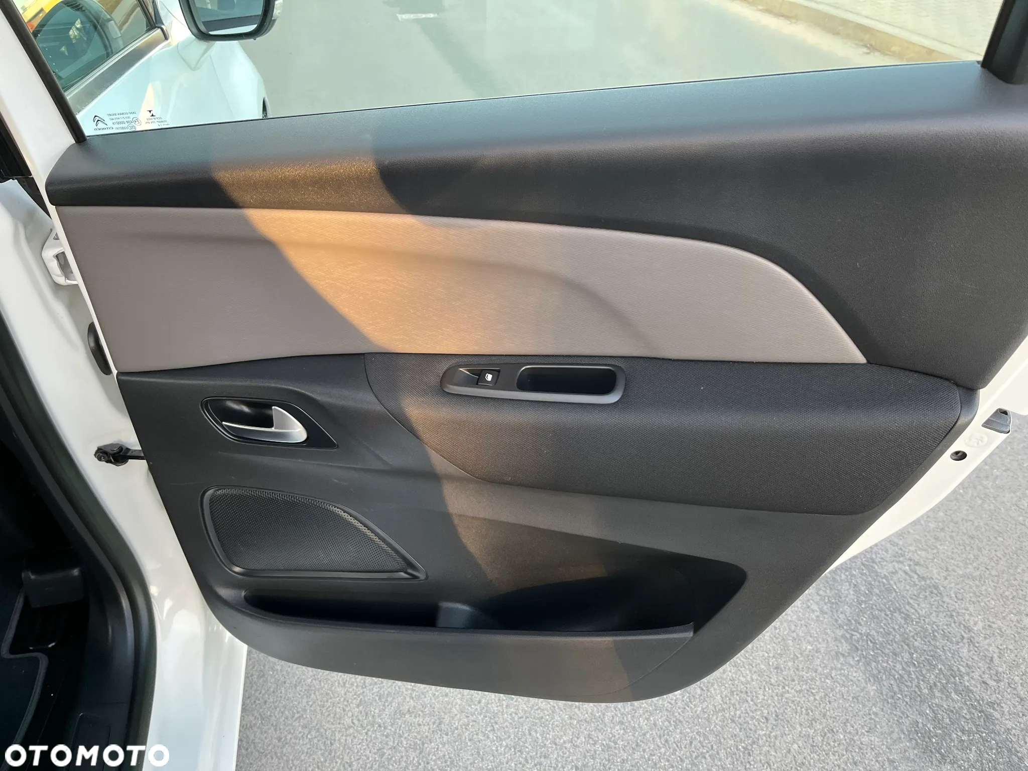 Citroën C4 Picasso e-HDi 115 Attraction - 18