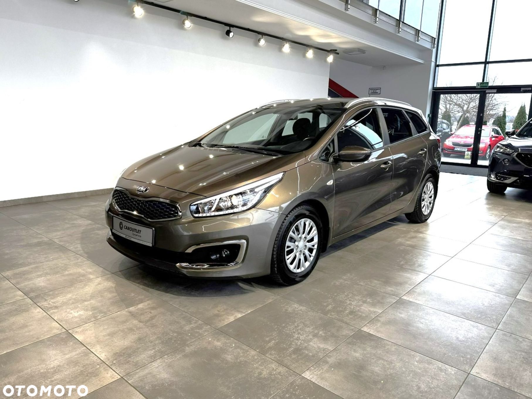Kia Ceed - 5