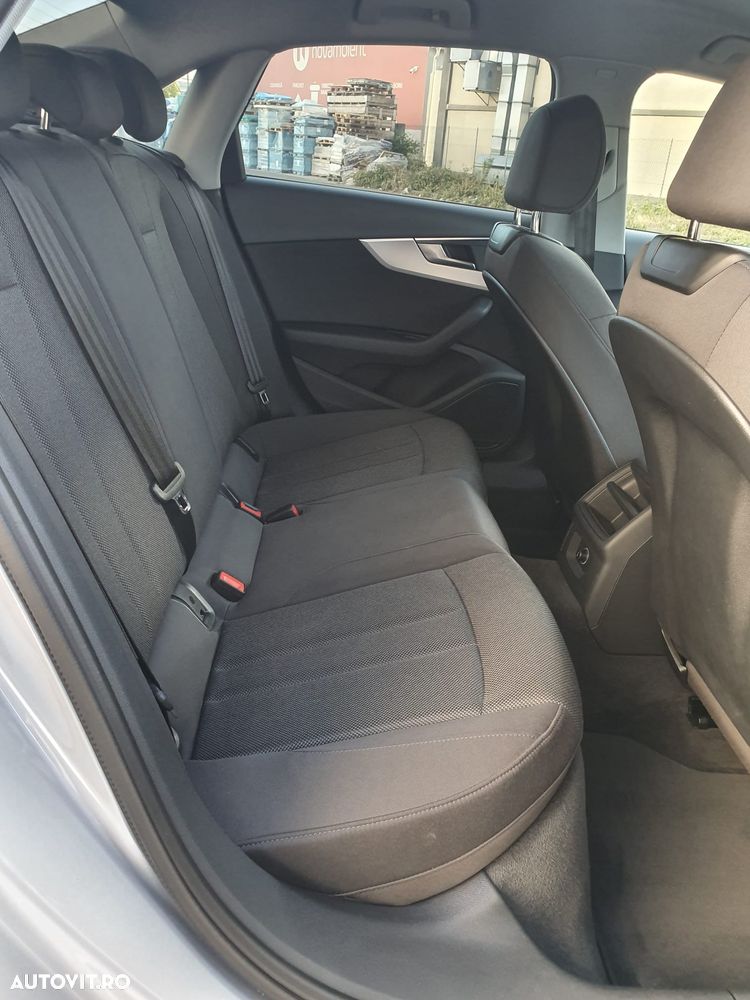 Audi A4 Limuzina 2.0 TDI S tronic - 5