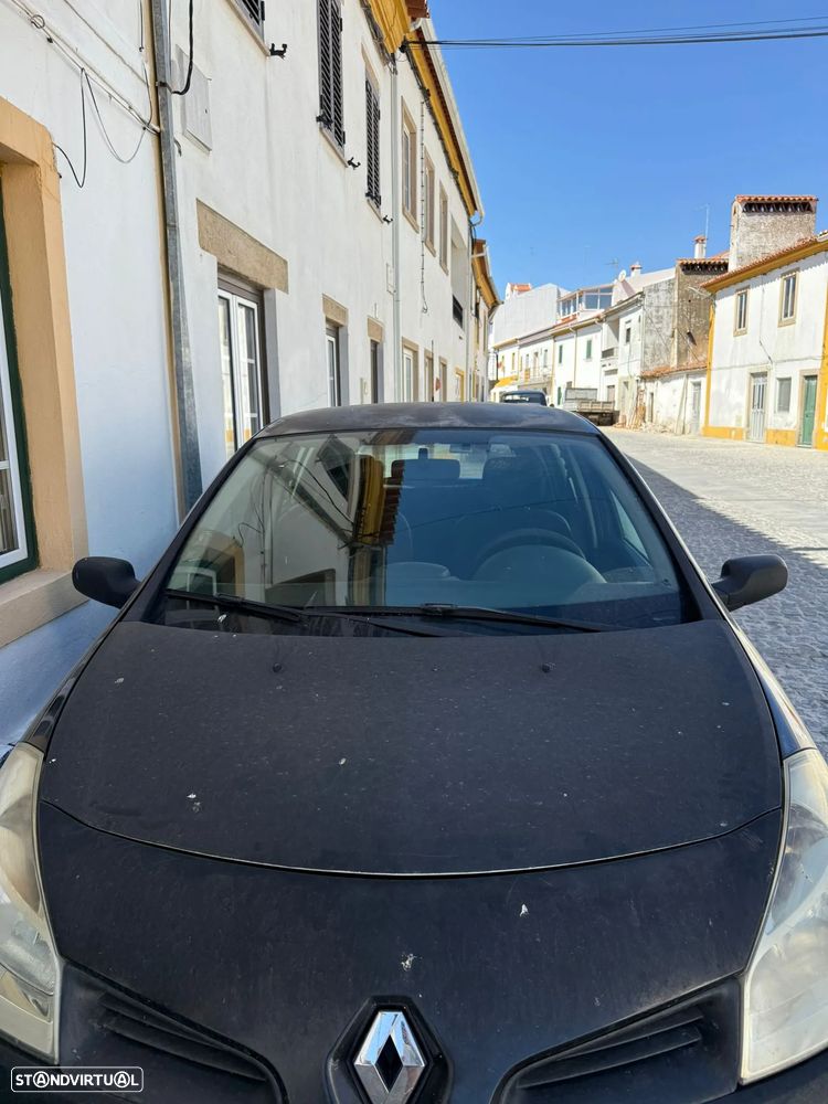 Renault Clio - 9