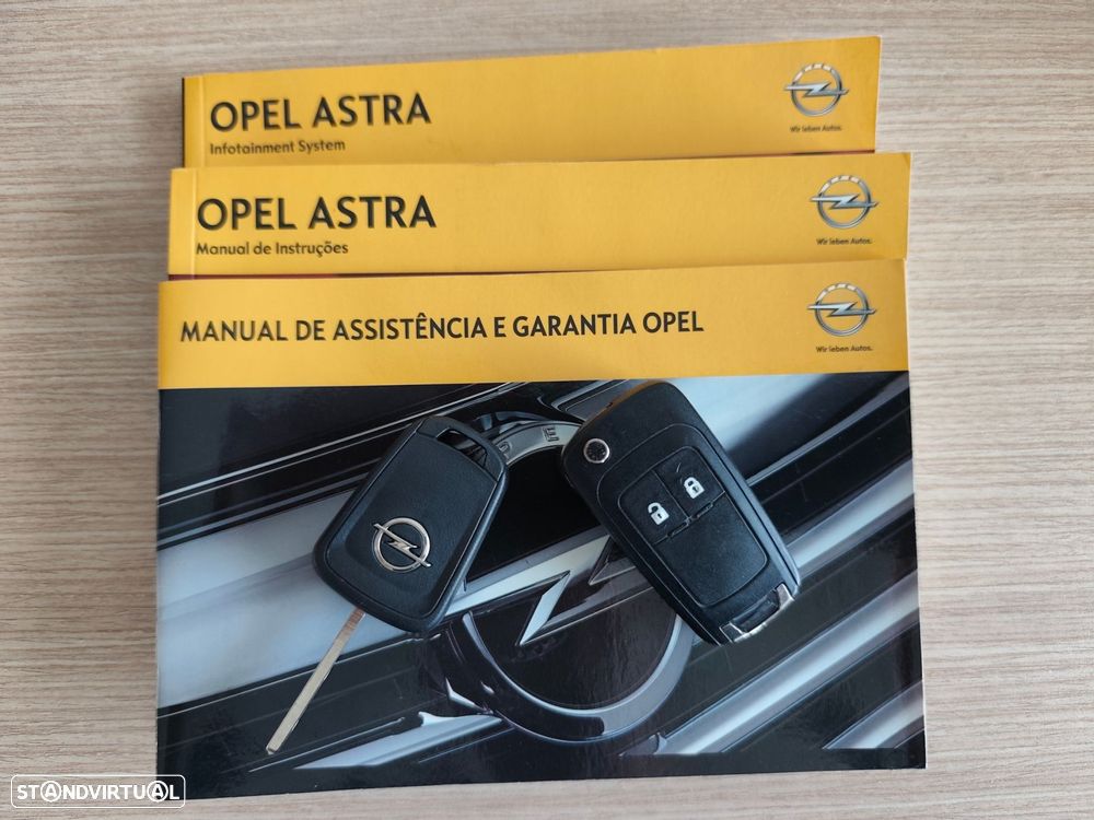 Opel Astra Sports Tourer 1.7 CDTi Executive S/S - 33
