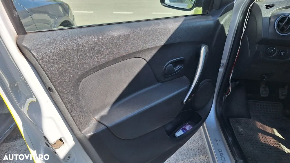 Dacia Logan - 10