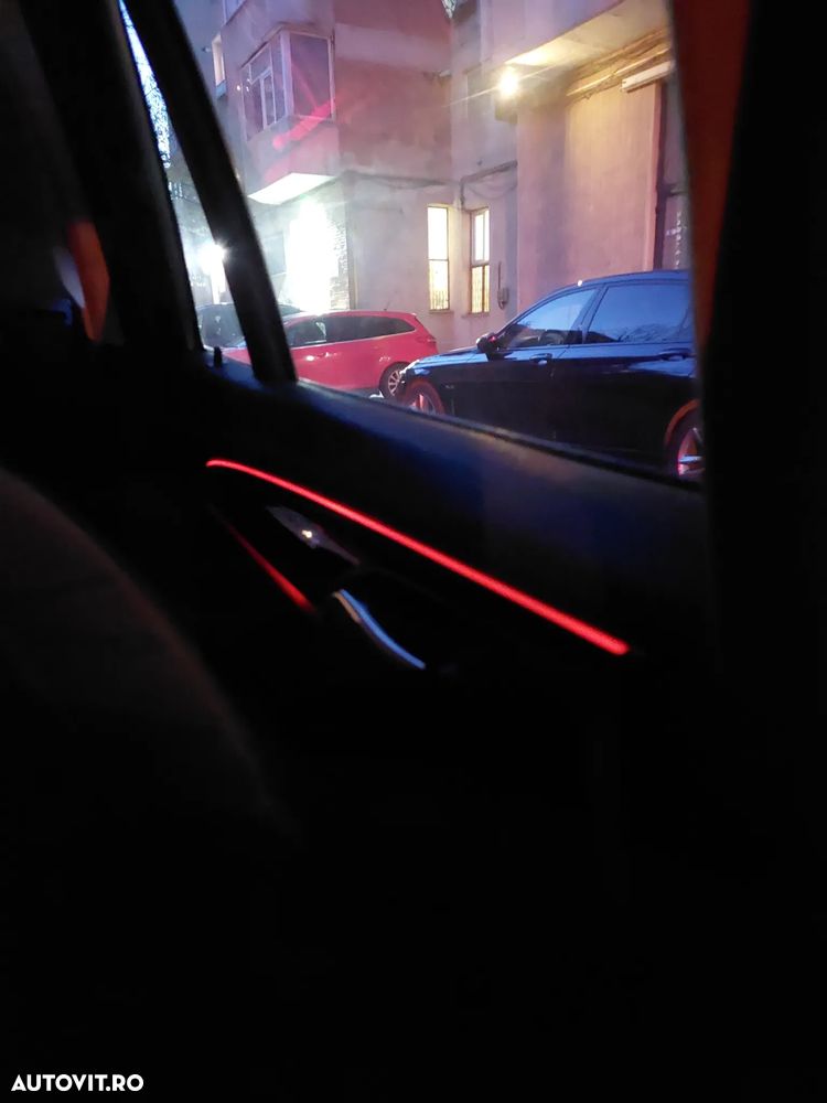 BMW X1 sDrive18d - 13