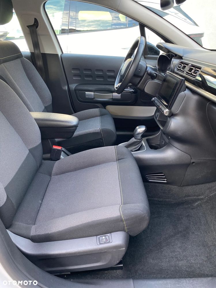Citroën C3 1.2 PureTech Shine EAT6 - 18