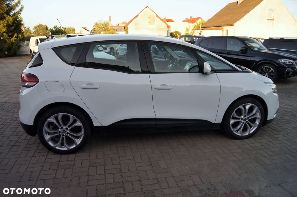 Renault Scenic 1.5 dCi Energy Life EU6 - 33