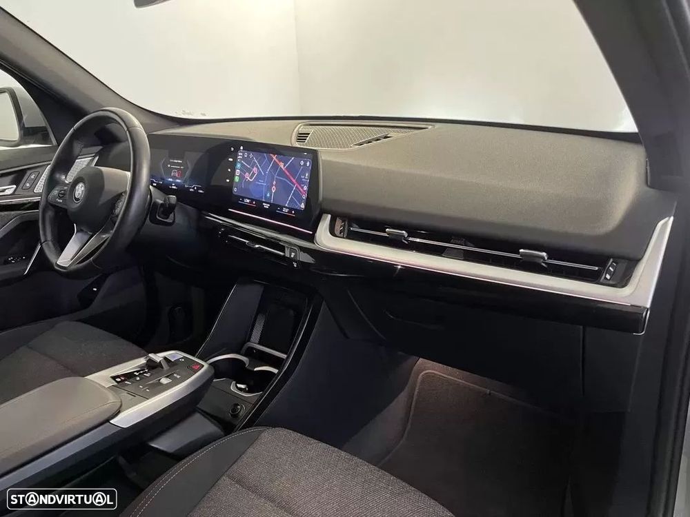 BMW iX1 xDrive30 - 16