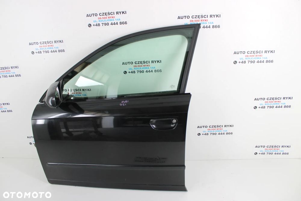 Audi A4 B7 Drzwi Lewy  Przód  LC9Z - 1