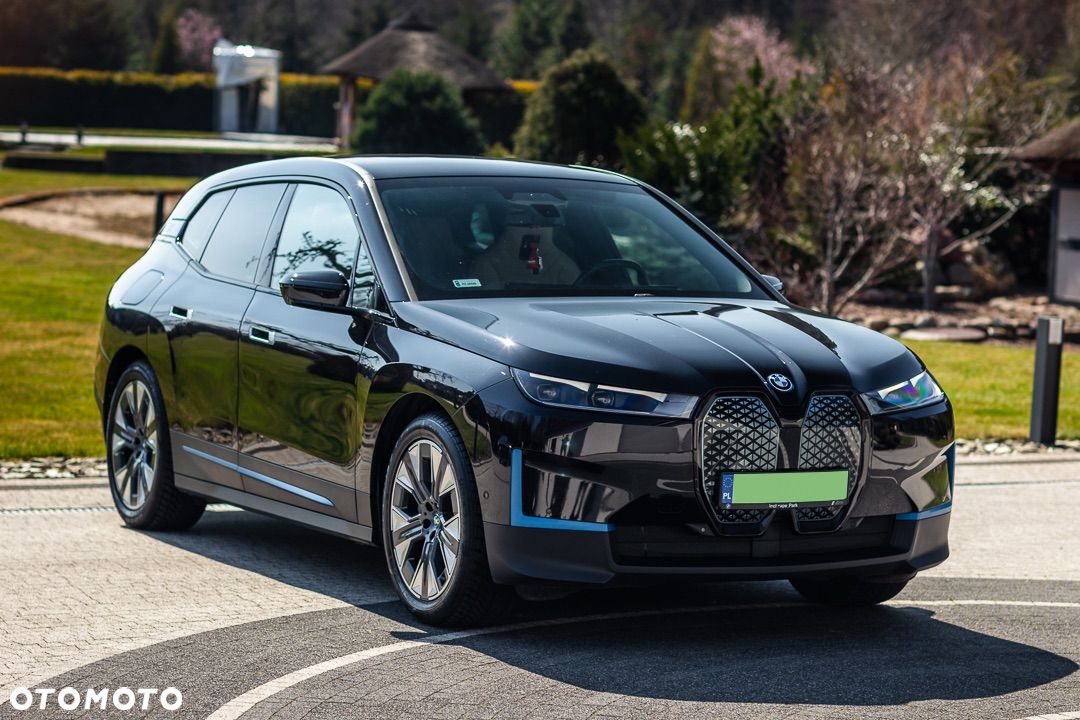 BMW iX xDrive40 76.6kWh - 1