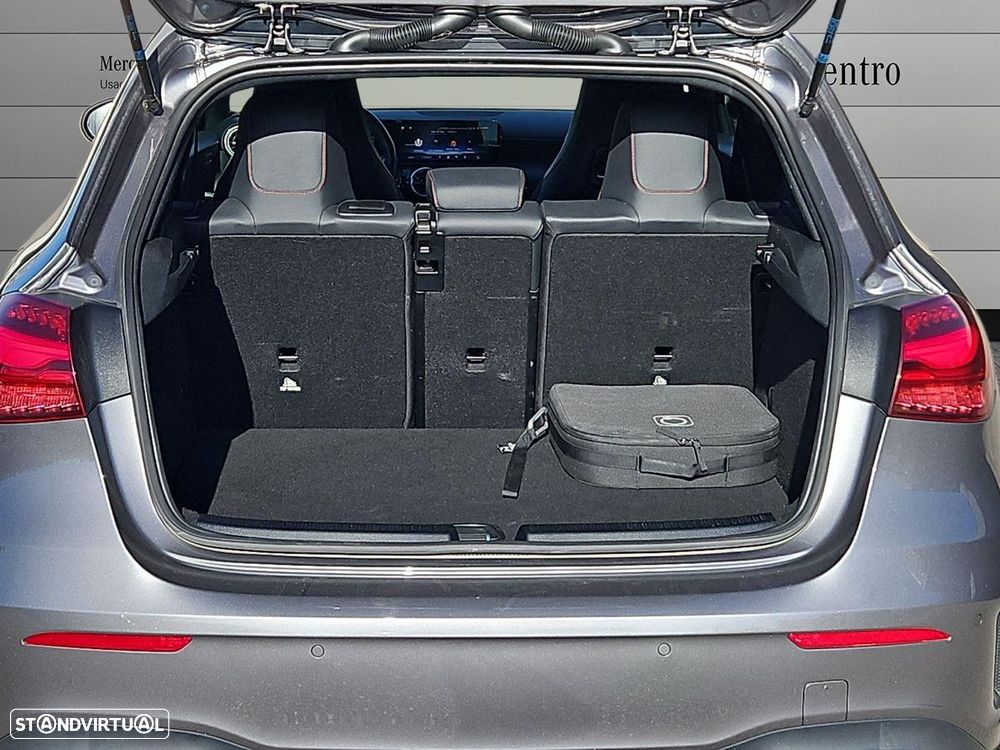 Mercedes-Benz A 250 e AMG Line - 10