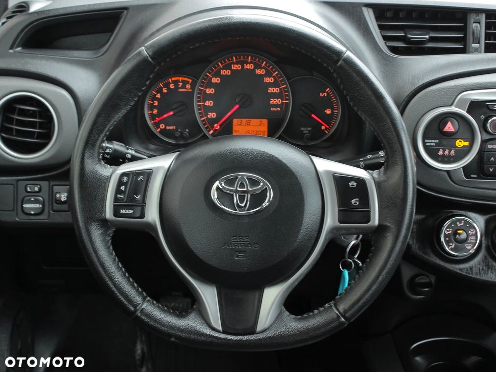Toyota Yaris 1.33 VVT-i Executive - 20