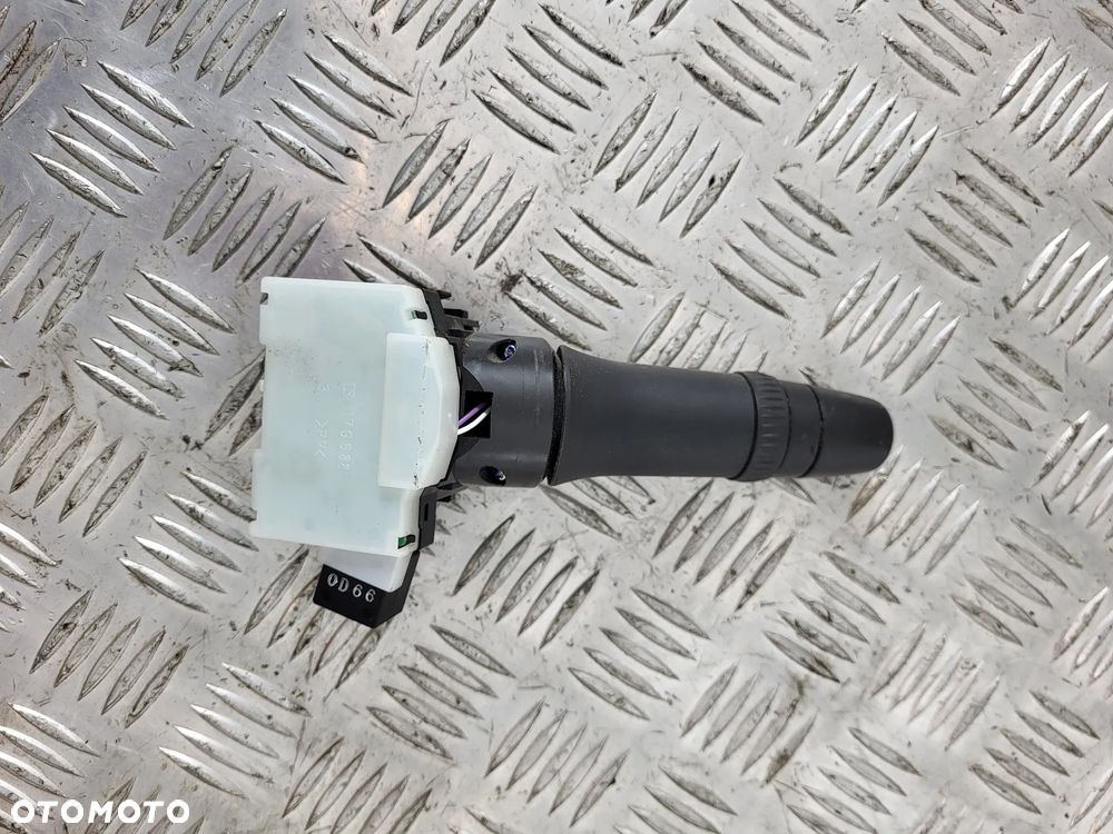 Fiat Fullback Przełącznik Zespolony Świateł Wycieraczek - 3